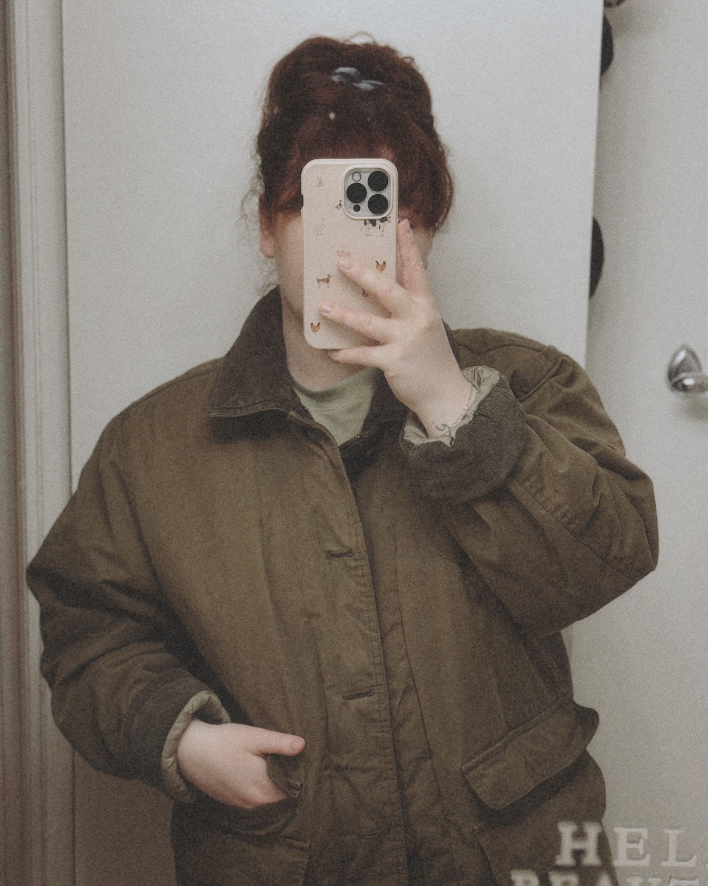 Recently got myself a second hand barn coat from Poshmark, and I'm fully obsessed! This is going to be perfect for fall & early spring gardening 👩🏻‍🌾 

 #LTKautumn #LTKworkwear #LTKmidsize