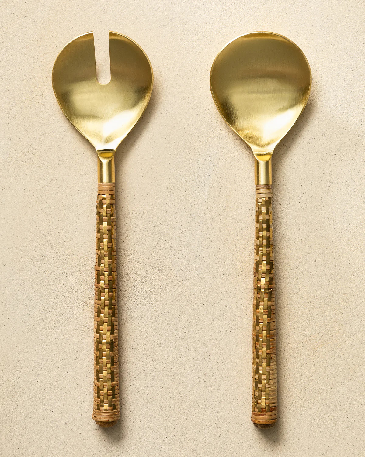 Salad Servers with Drawstring Bag (Set of 3) | McGee & Co. (US)