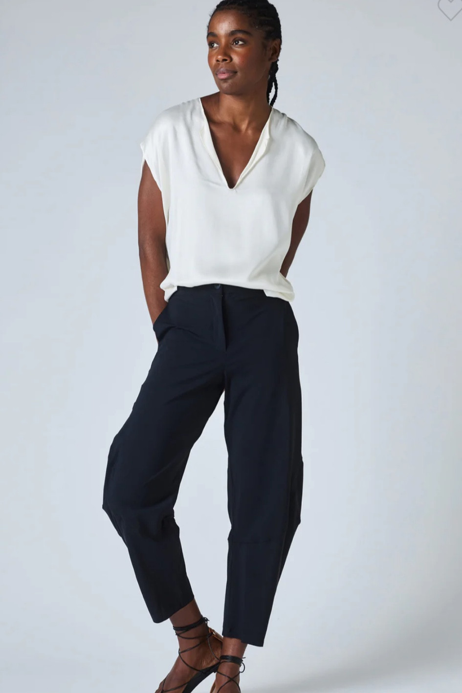 The best travel pants

#LTKSummerSales #LTKStyleTip #LTKTravel