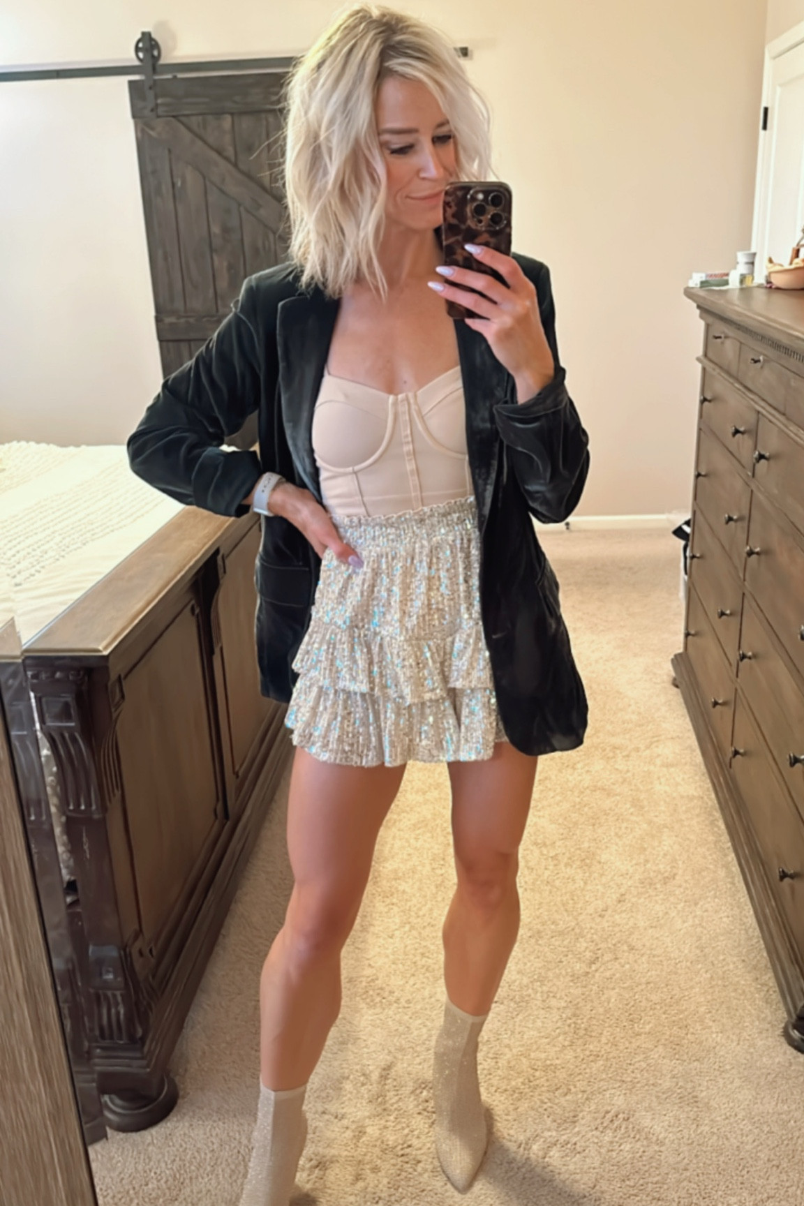 This outfit 🥵
Love this oversized jacket, make sure you size down! I’m in an XS.
Can’t beat this cute nude colored bodysuit, and I’m obsessed with these nude booties. Add a little sparkle to pull it all together.

#LTKfindsunder50 #LTKfindsunder100 #LTKstyletip