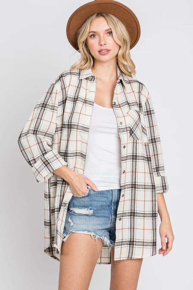 Ivory Plaid Front Pocket Button Up Flannel Top | PinkBlush Maternity
