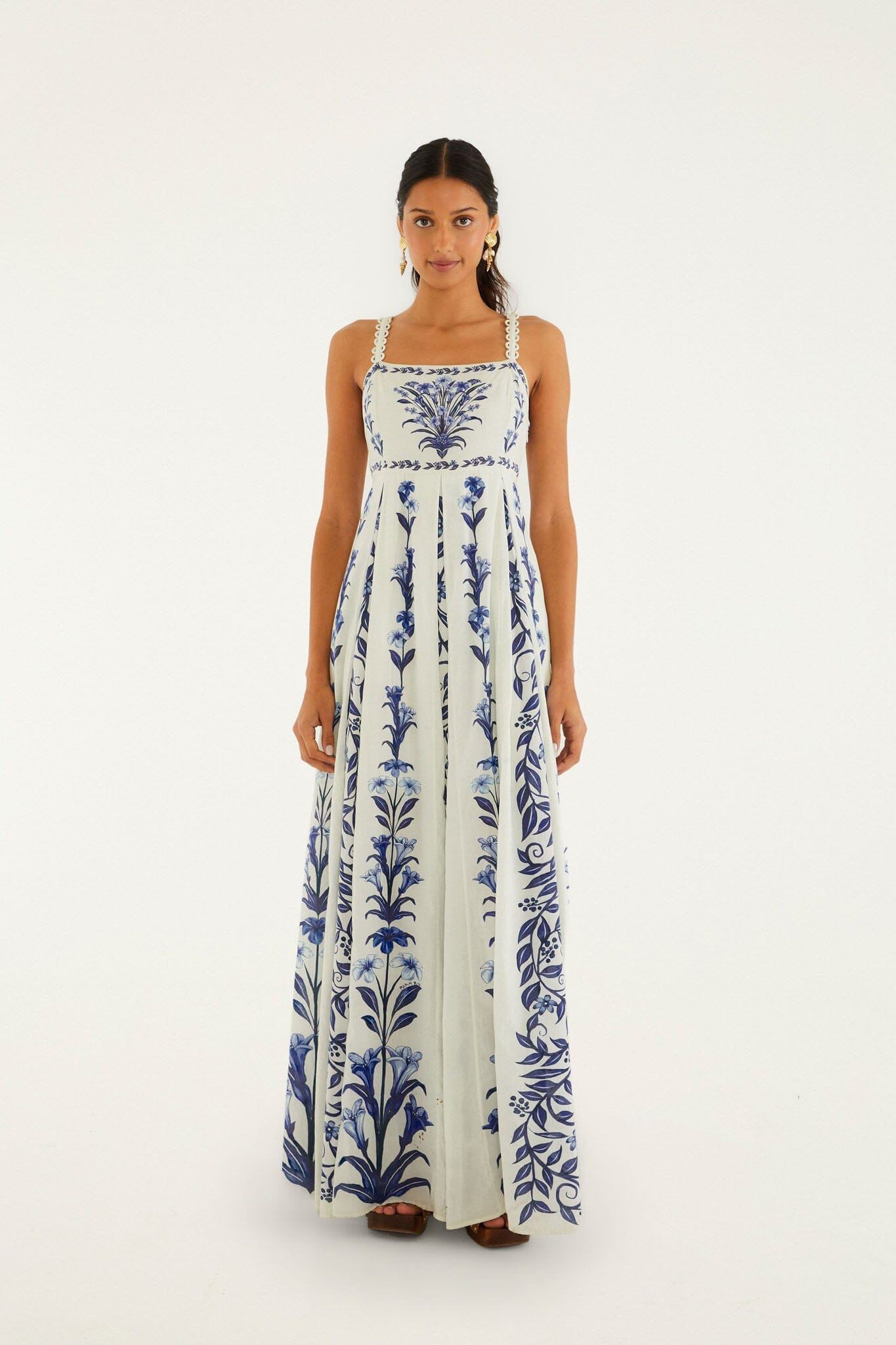 Off-White Flowers Arch Pleats Maxi Dress | FARM Rio | FarmRio (US)
