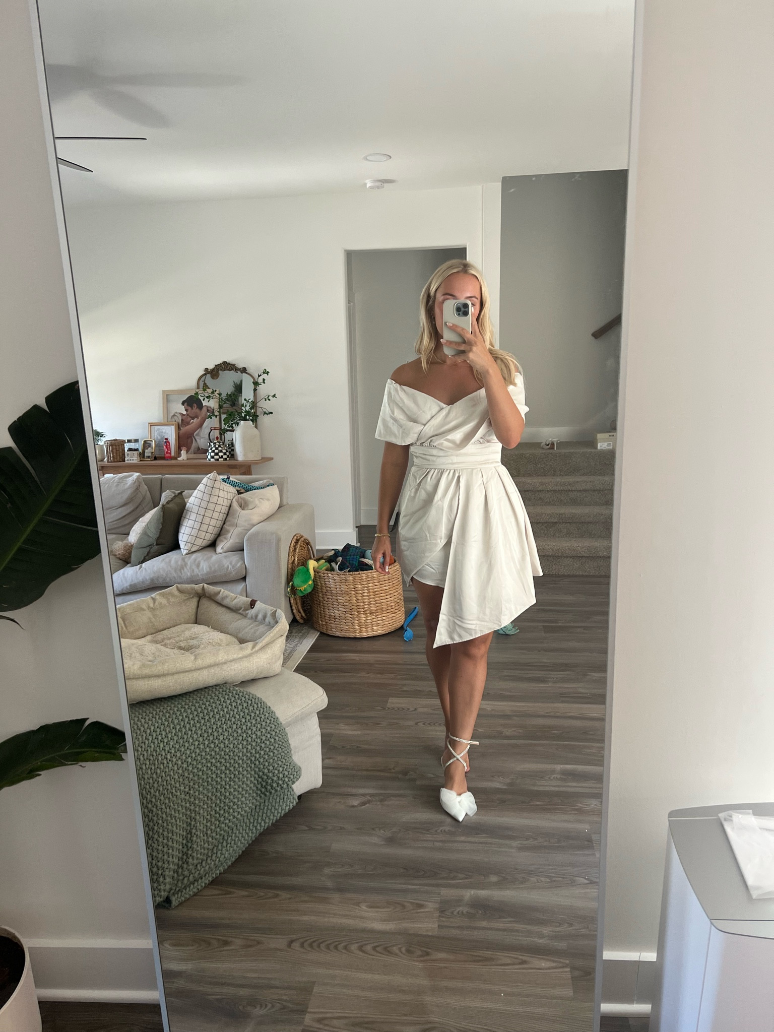 Size medium 

#LTKstyletip #LTKcurves #LTKunder100