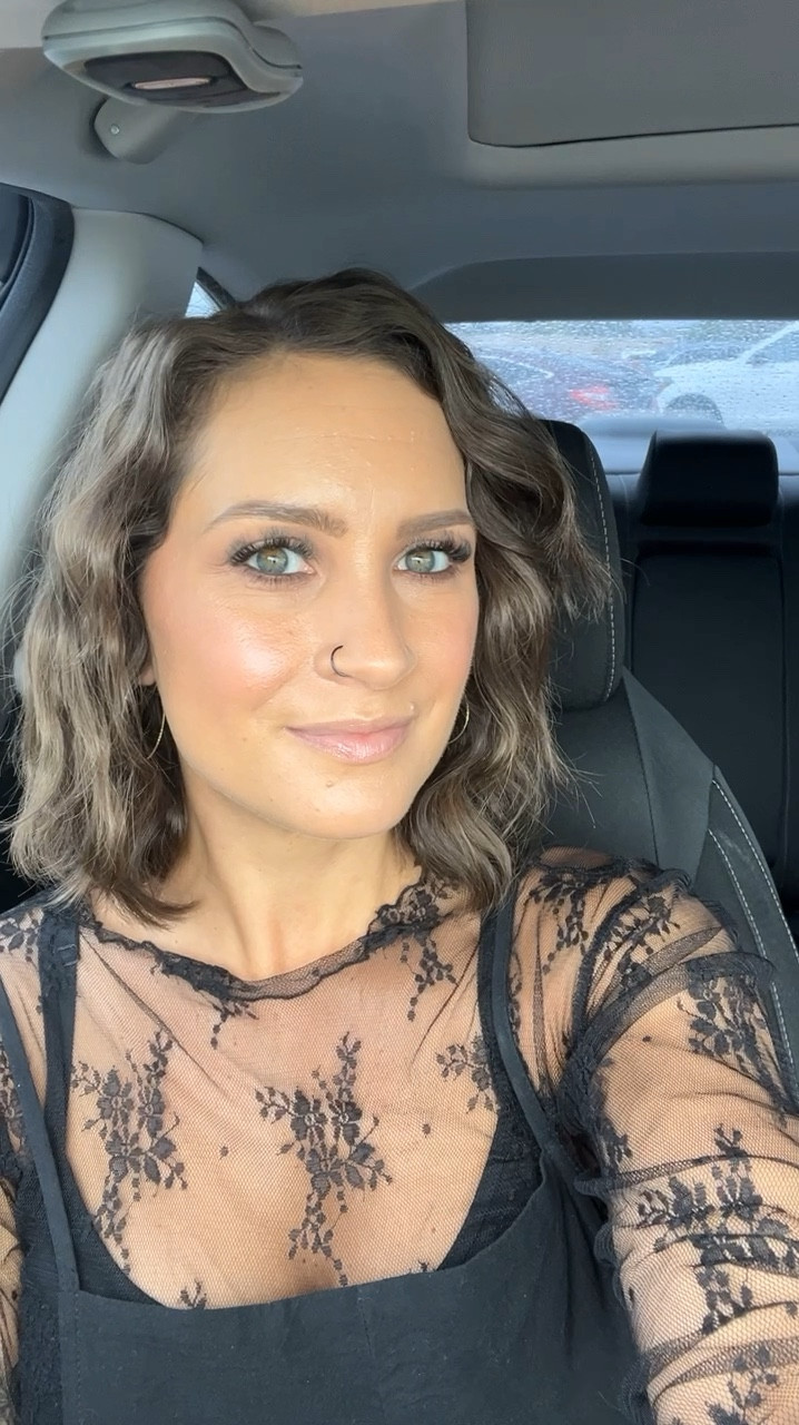 Glowy/dewy makeup will forever be my favorite! Everything is linked except my lashes, they are blinkifly  

#LTKbeauty #LTKSeasonal #LTKfindsunder50