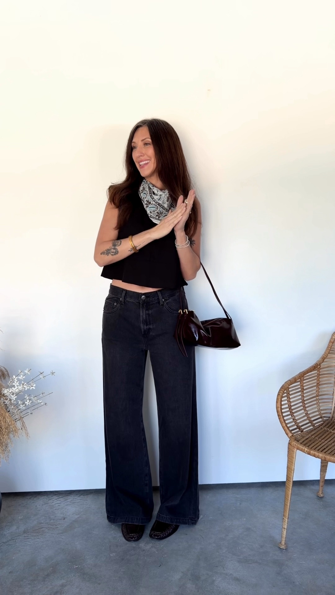 Wearing the 27” jeans and small top

#LTKSaleAlert #LTKOver40 #LTKSeasonal