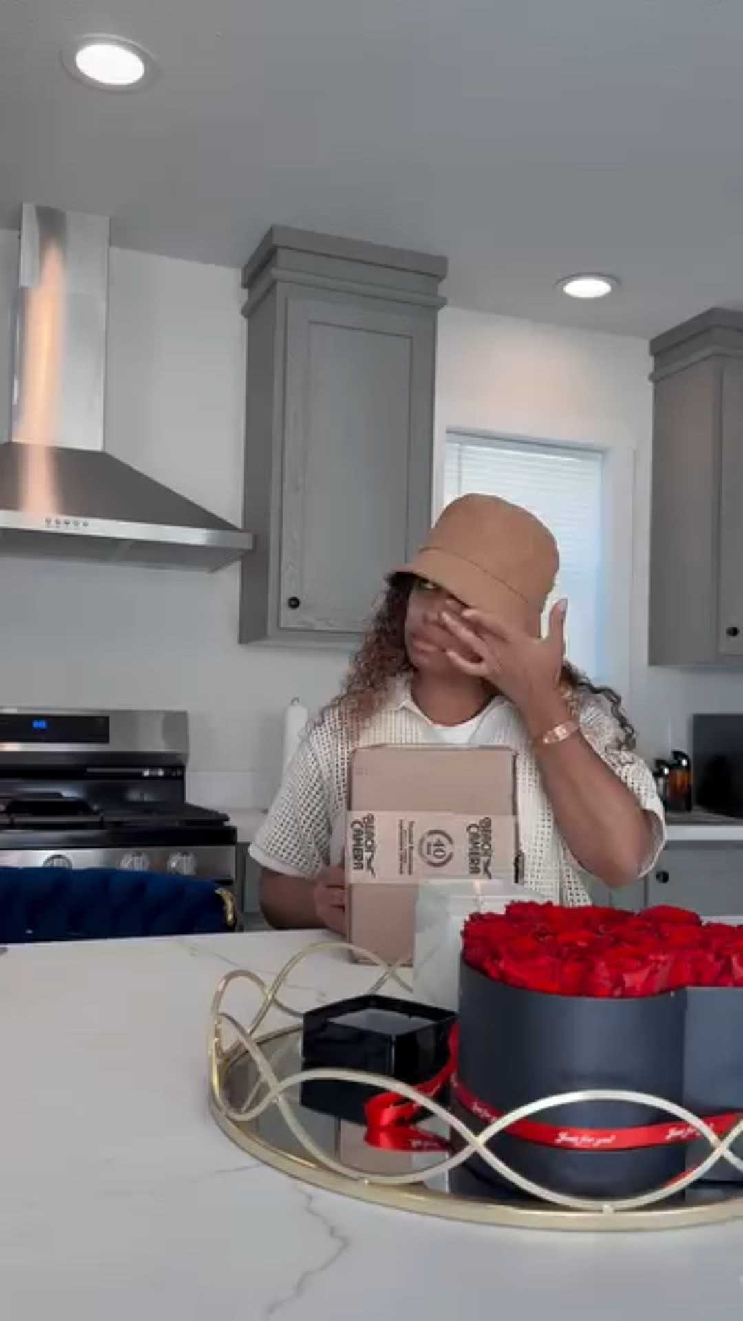 I used to spend impulsively trying to look like I was leveling up… but now, I invest strategically so I can feel it, live it, and see the return.
This camera isn’t just for content—it’s proof that alignment, discipline, and patience pay off.
If you’ve been waiting to invest in yourself, do it when you’re ready to receive the fruit.
This is your sign to elevate—intentionally.

#contentcreator #intentionalgrowth #selfinvestment #brandbuilding #creatoreconomy