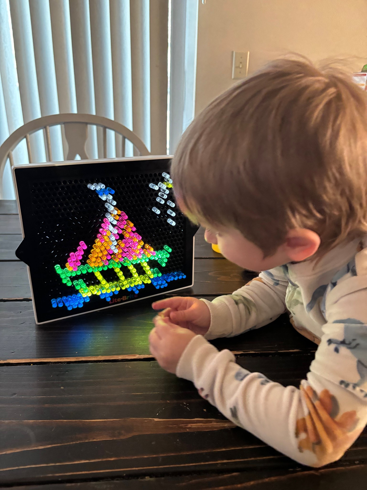 Bringing back the OG creativity toy we all grew up on 💡
There’s just something about a Lite-Brite that never gets old.

#litebrite #kidstoys #momlife #screenfreeplay #nostalgia #momwin #creativekids

#LTKHome #LTKKids #LTKmomlife