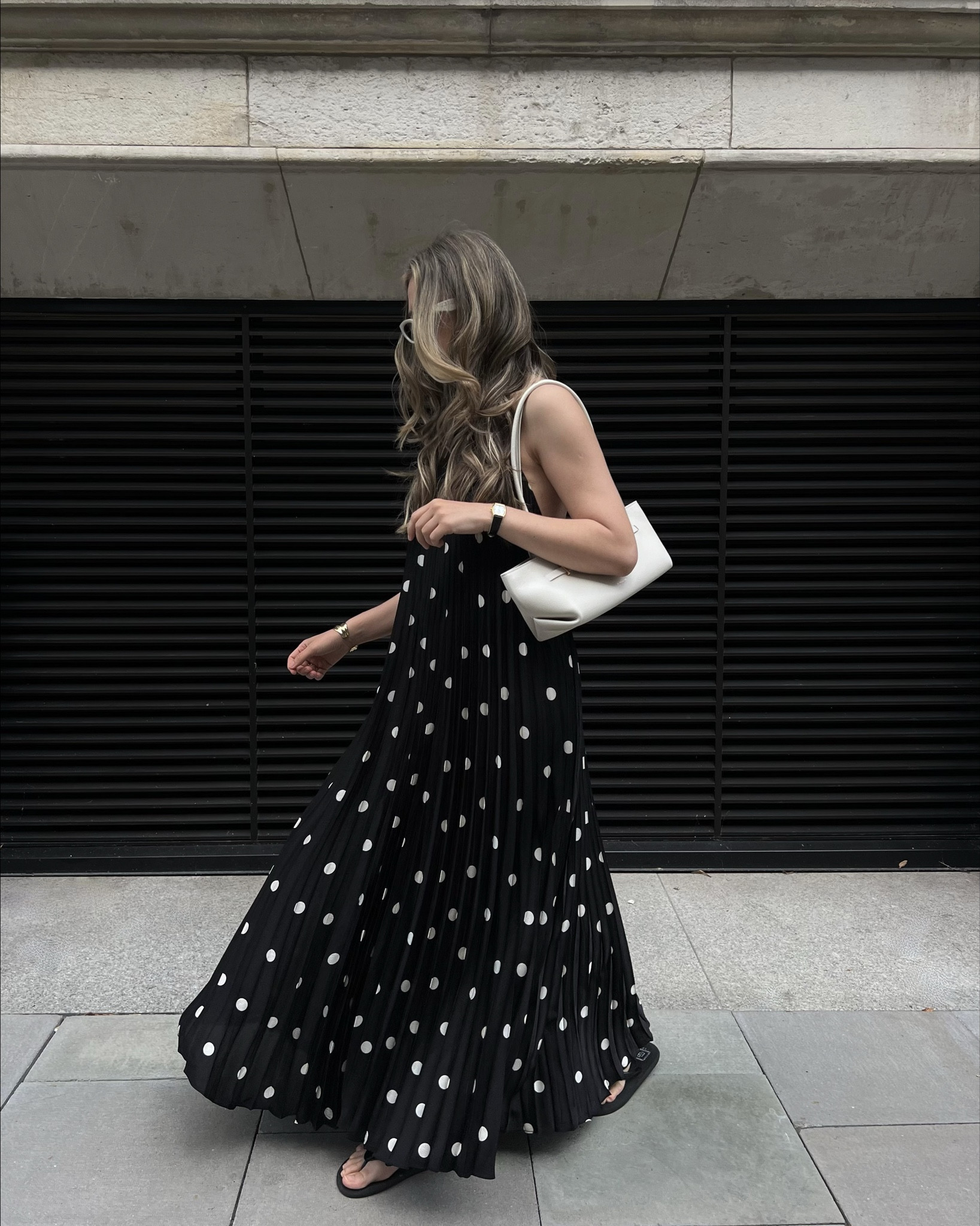 The dress of this summer🖤🤍🖤

#LTKkleider #LTKeurope #LTKsummer