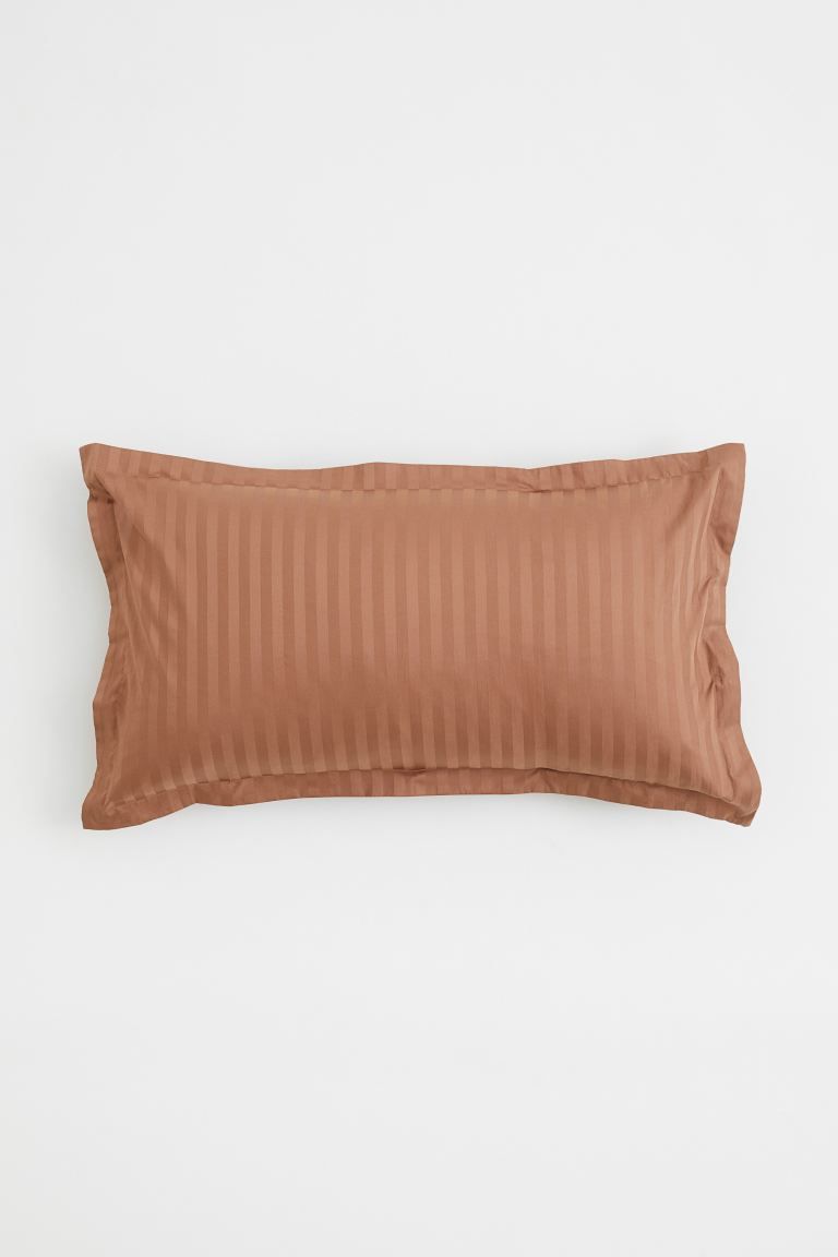 Cotton Sateen Pillowcase | H&M (US + CA)