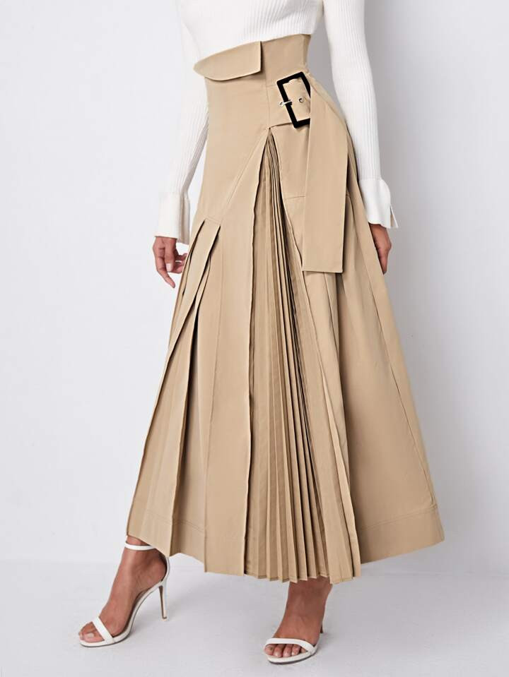SHEIN Modely Buckle Strap Pleated Skirt | SHEIN