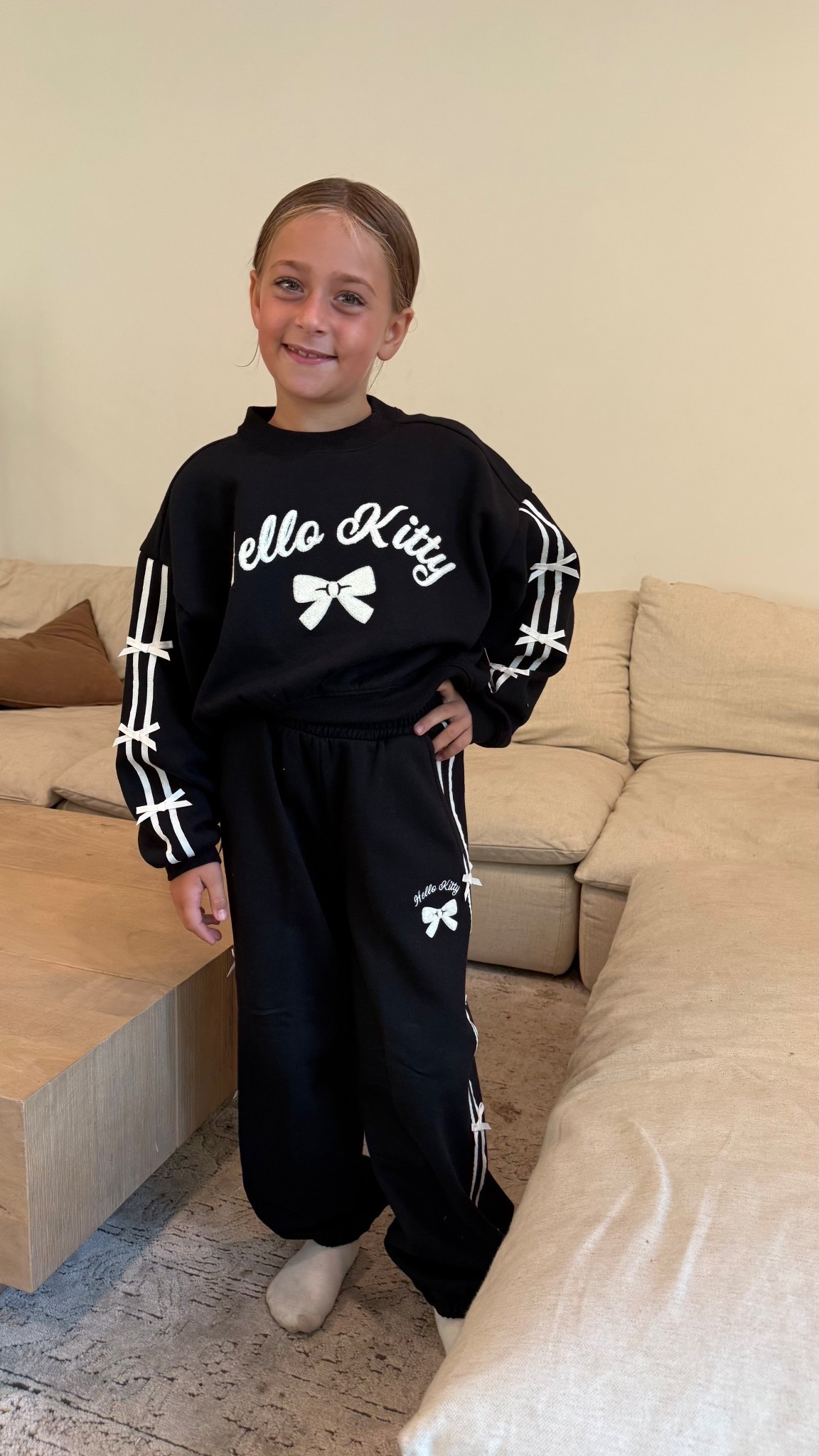 Hello kitty jogger and sweatshirt 

#LTKKids