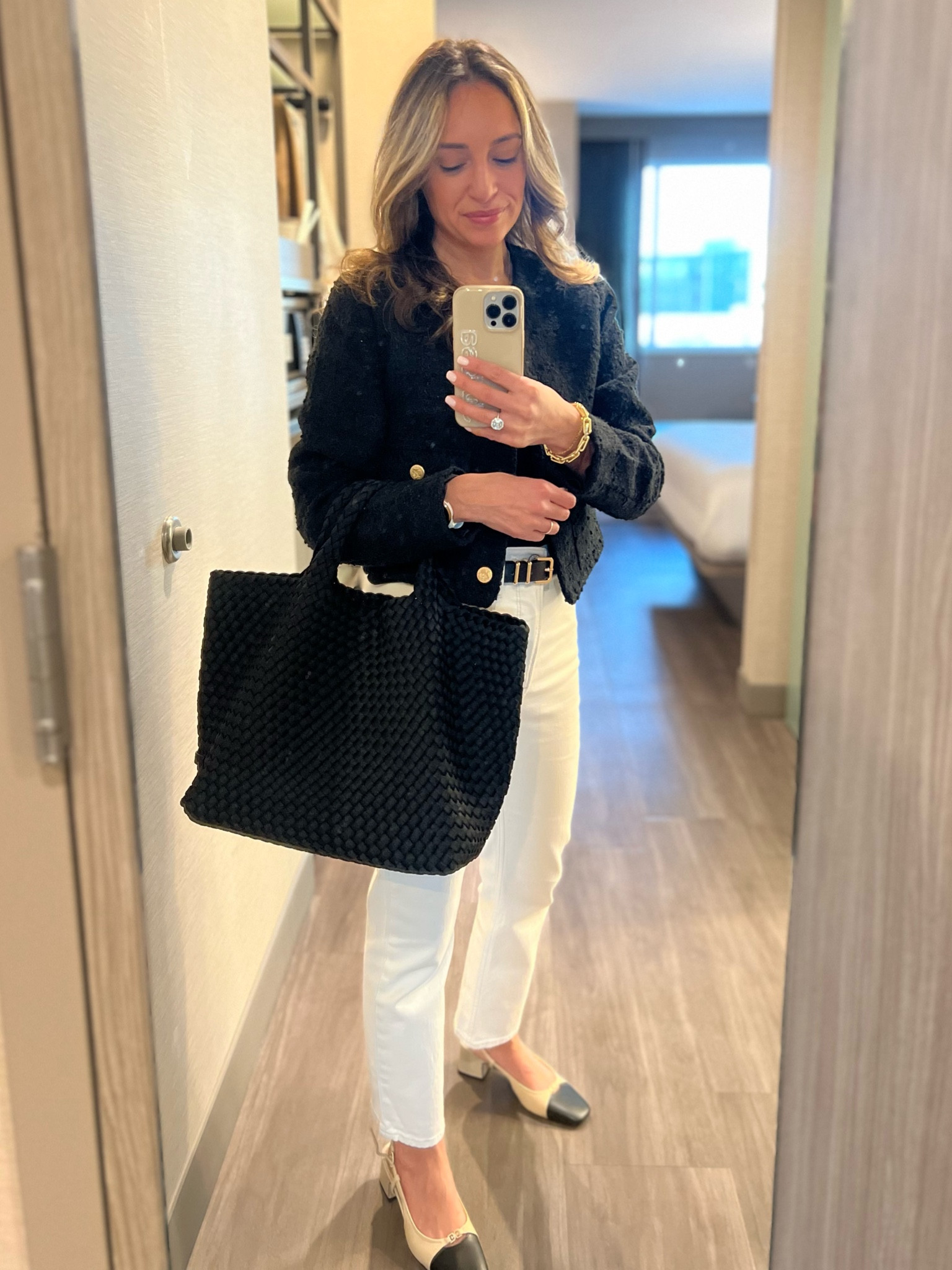 Perfect work or travel tote bag! 

#LTKitbag #LTKstyletip #LTKworkwear