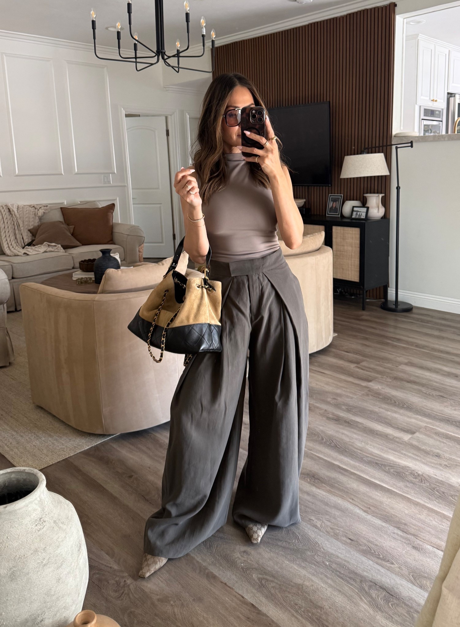 Yesterdays weekend outfit 🤌🏻 comfy but stylish always 
Wearing XS in trousers / small in top 
I’m 5’4”/130

#LTKOver40 #LTKootd #LTKU