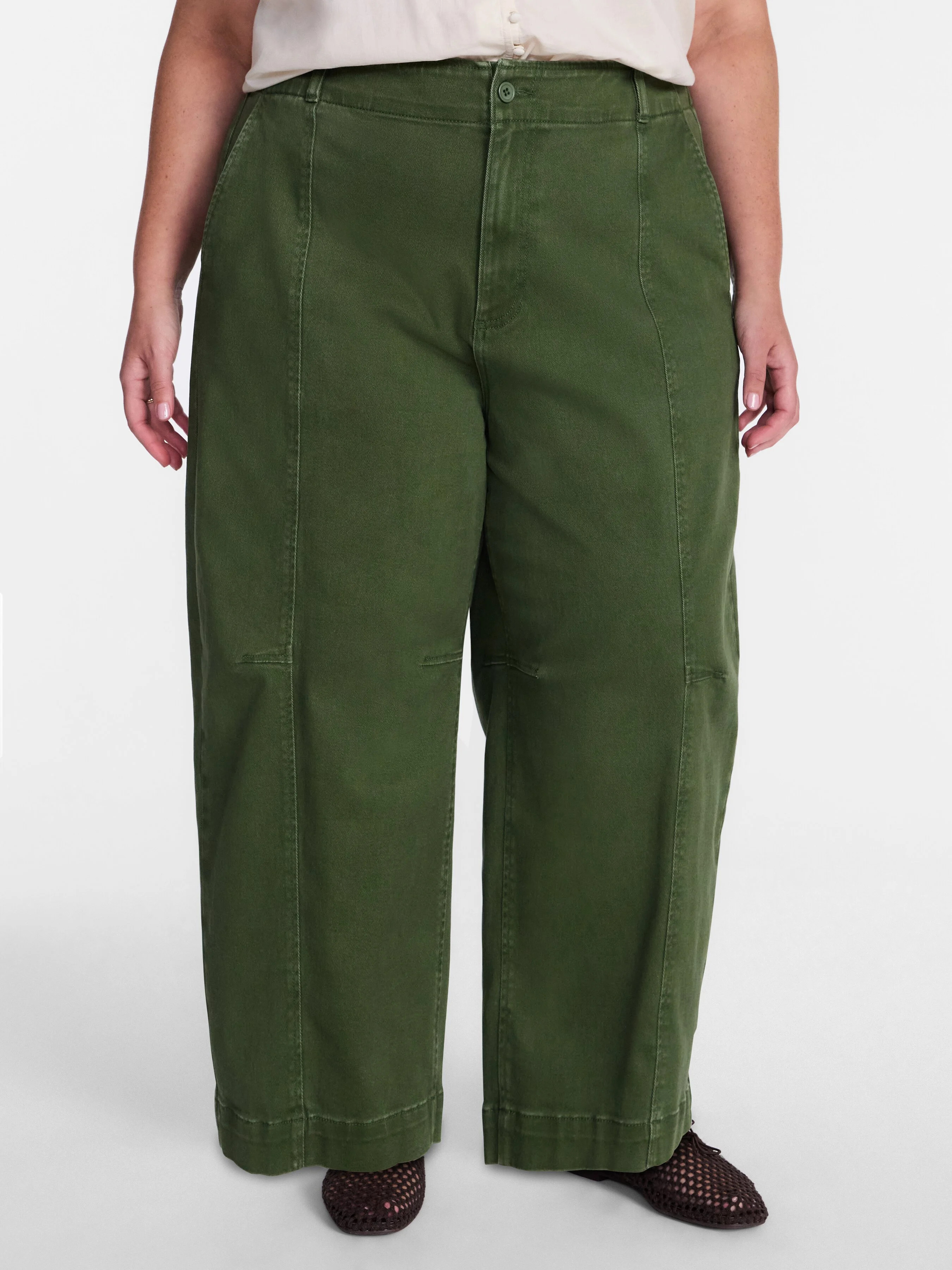 Terra & Sky Women's Plus High Waisted Barrel Pants, Sizes 0X - 5X | Walmart (US)
