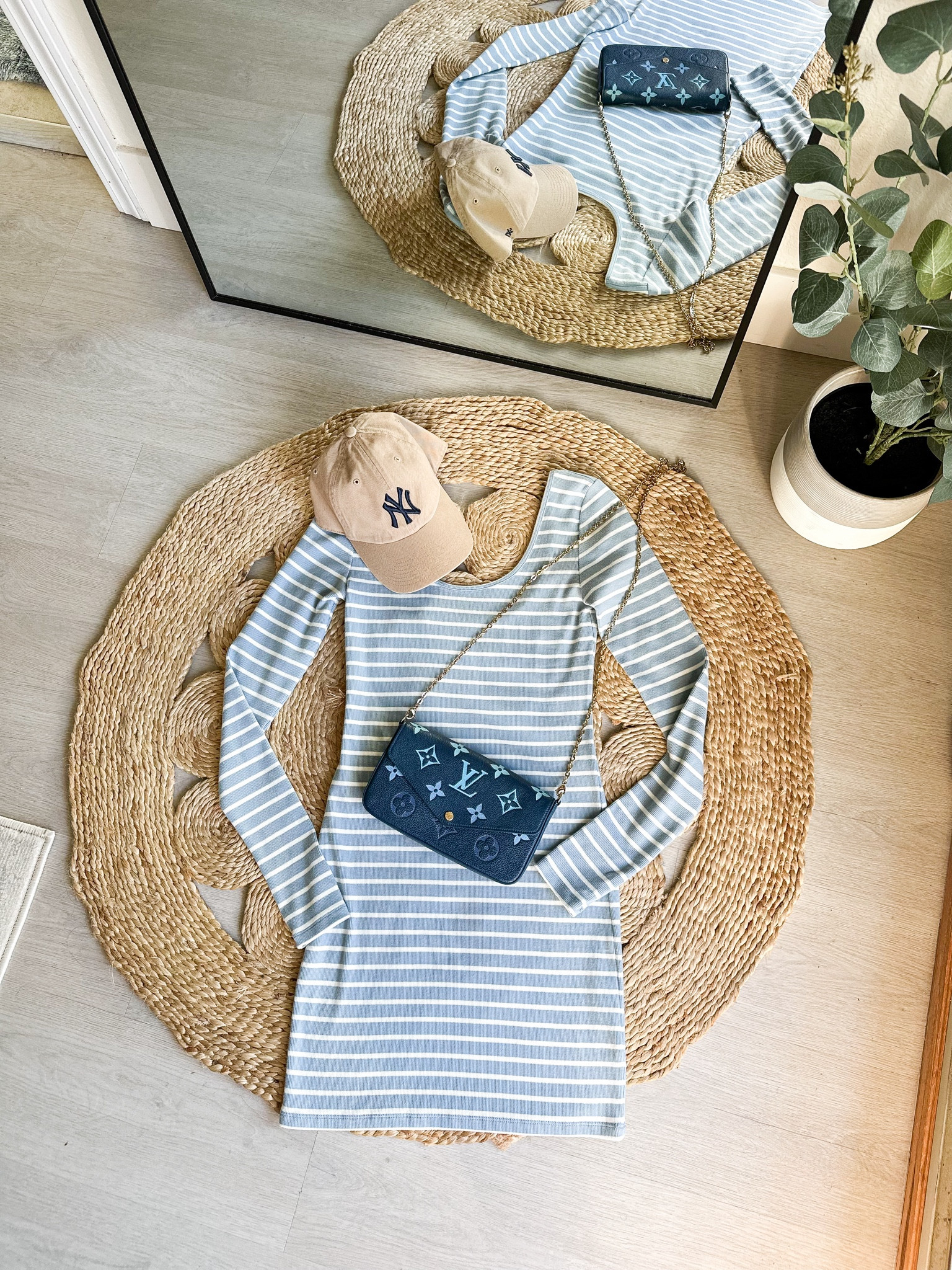 American Eagle 🦅 everyday outfit! Dress it up or down. Shop my faves 🛍️ plus this mirror from Walmart is such a steal!!!

#LTKfindsunder50 #LTKMostLoved #LTKstyletip