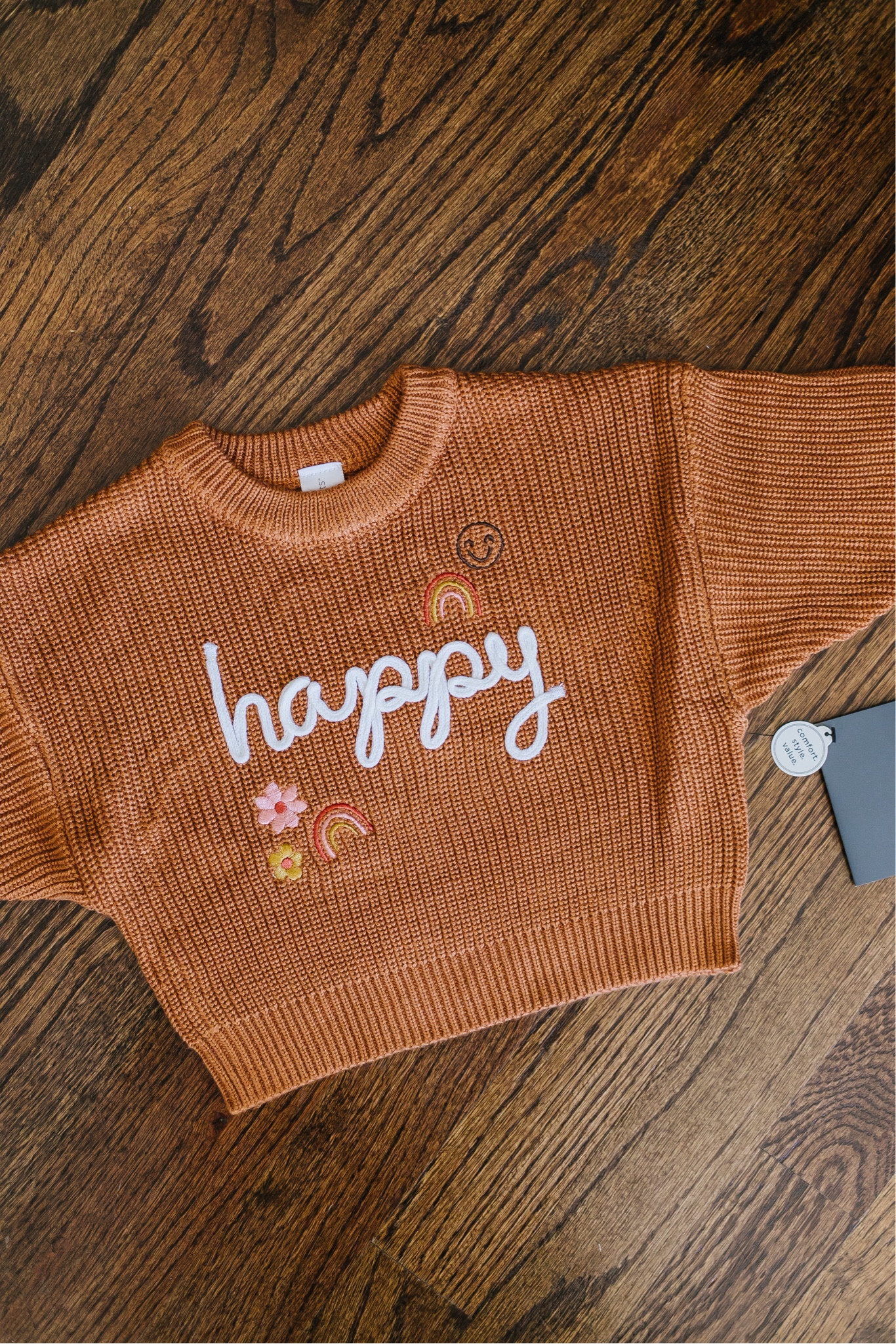 #walmartpartner Walmart has all the cutest fall fashion pieces for baby girl and the whole fam! 🍂 @walmartfashion 

Walmart // baby girl // fall fashion // cozy sweaters // family style // affordable fashion