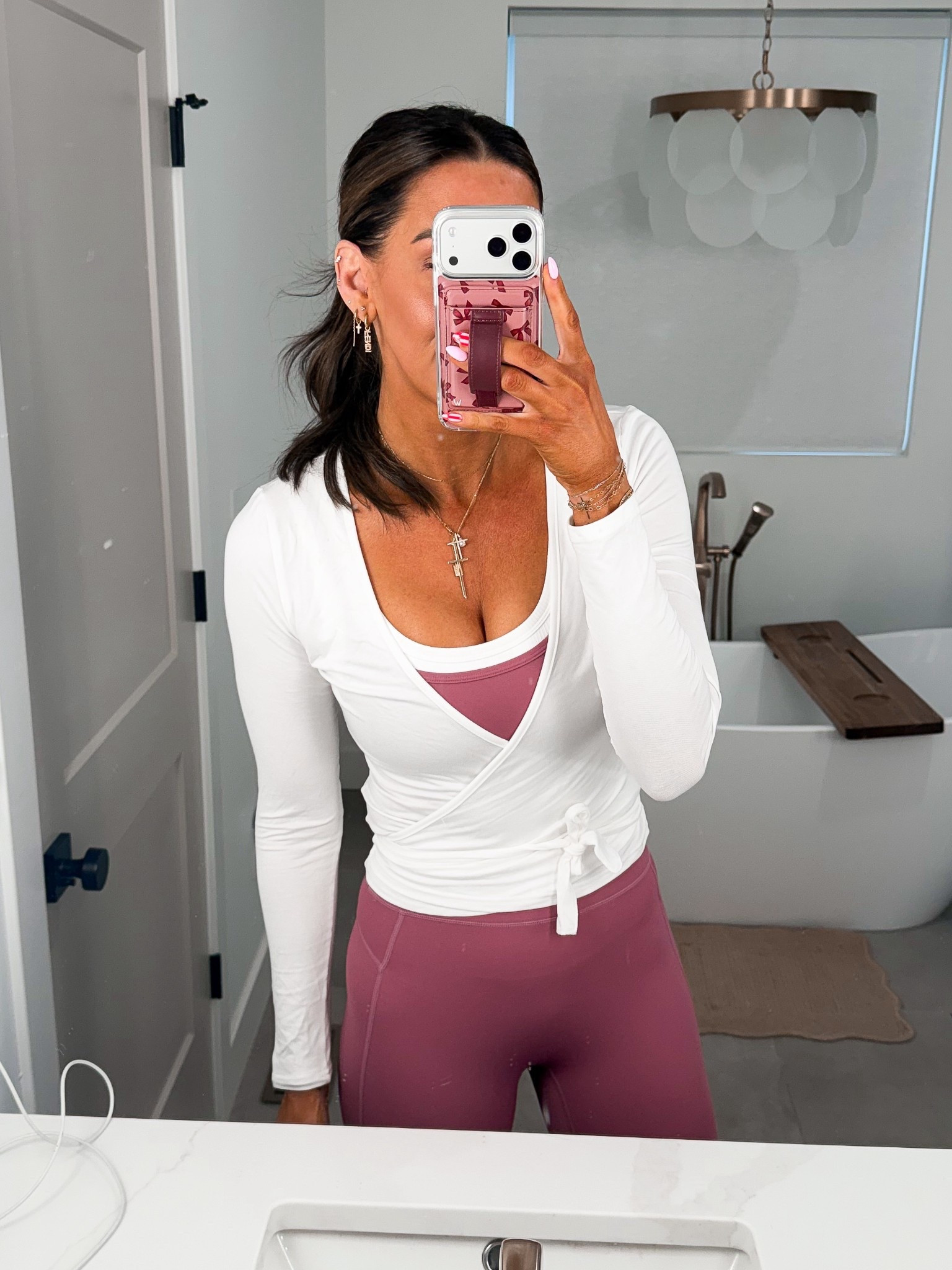 Top & set-small

#LTKActive #LTKootd #LTKfitnessgoals