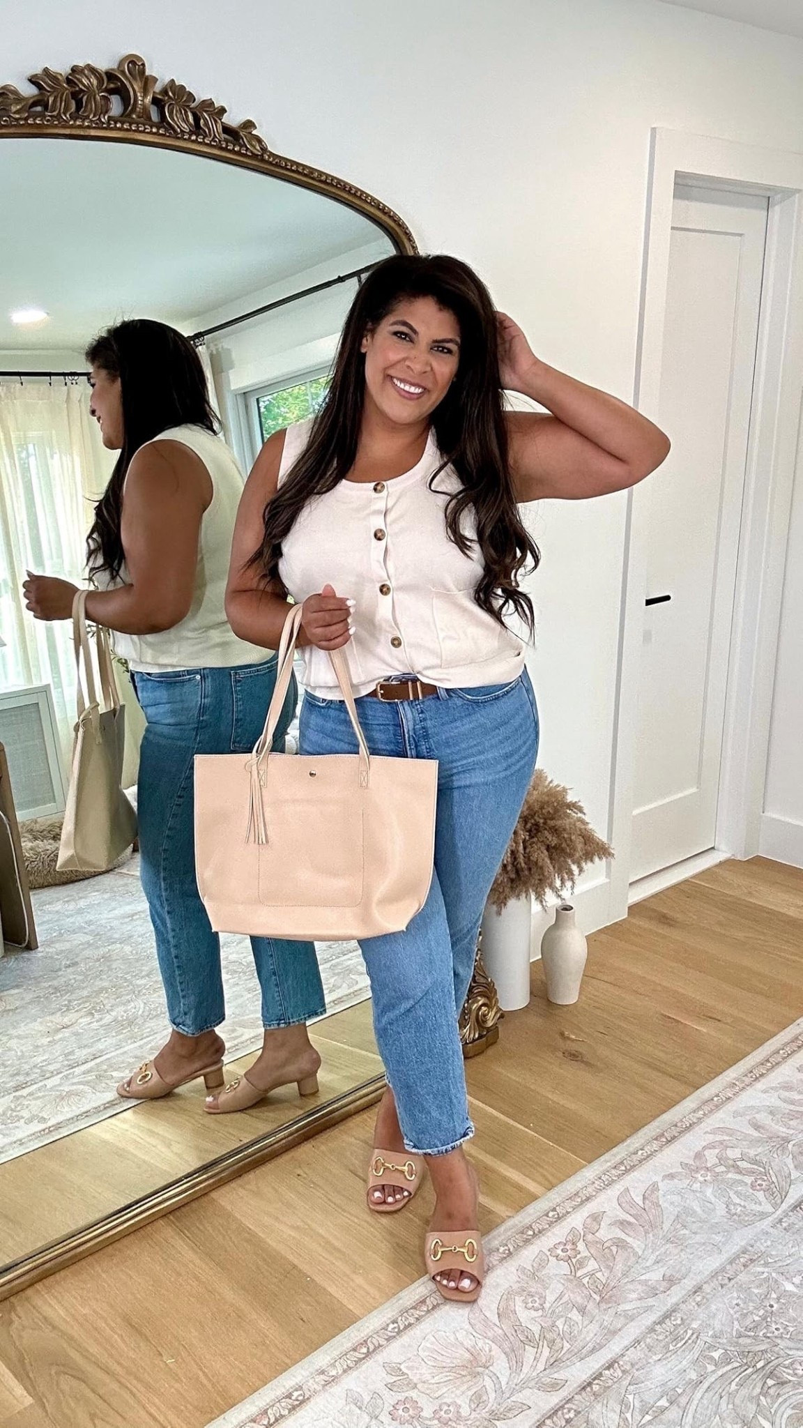 midsize casual fall outfit idea — I’m 5’9” 38D size 12 or XL wearing an XL in the sweater & size 32 in jeans. heels run tts

#LTKSeasonal #LTKMidsize #LTKNYFW