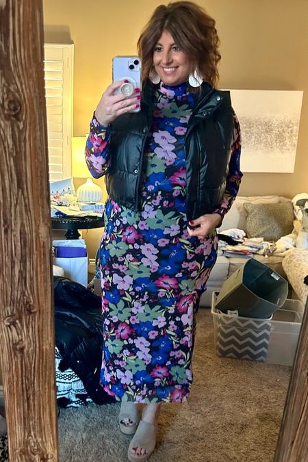 Mesh mockneck floral dress!!! So obsessed with how gorgeous this is! So comfortable & adorable paired with this cropped faux leather vest! Wearing size 2x in dress and xxl in vest. If you like your dresses more fitted go with your true size. Vest runs tts as well.
#macys #bariii #macys #aerie #mesh #floral print cropped #vest 

#LTKsalealert #LTKplussize #LTKmidsize