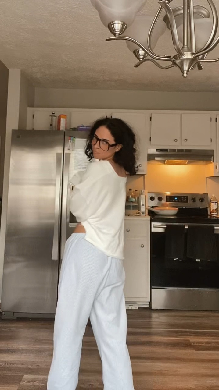 Comfy pajamas/ loungewear 🤭

#LTKGiftGuide #LTKSeasonal #LTKHoliday