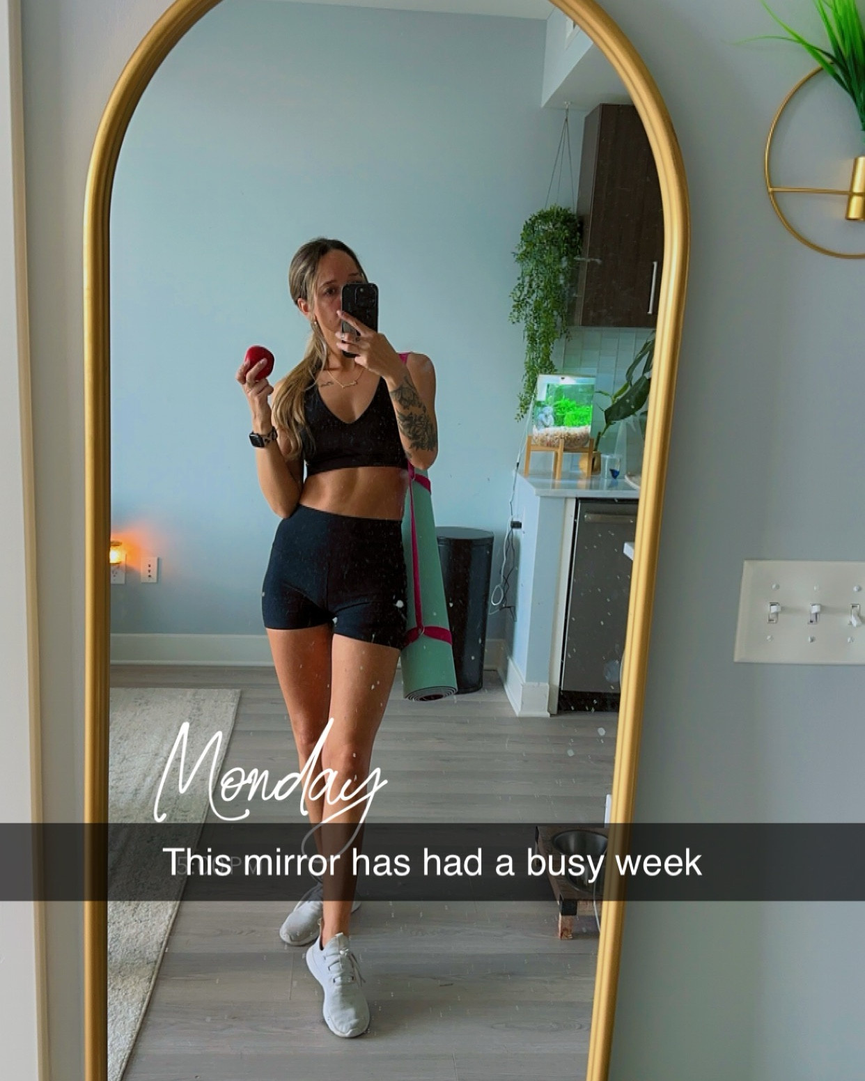 a year’s worth of mirror pics to say goodbye to 2024 🖤

#LTKWatchNow #LTKStyleTip #LTKActive