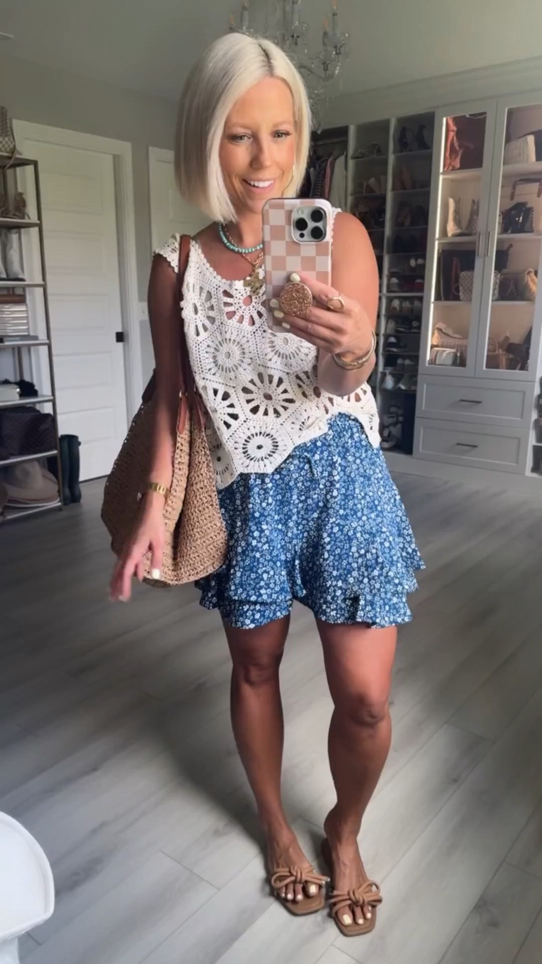 Shorts size small
Top sold out - linked similar

#LTKSaleAlert #LTKSeasonal #LTKOver40