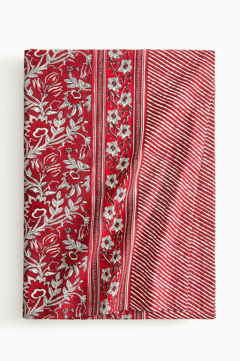 Patterned Tablecloth | H&M (US + CA)