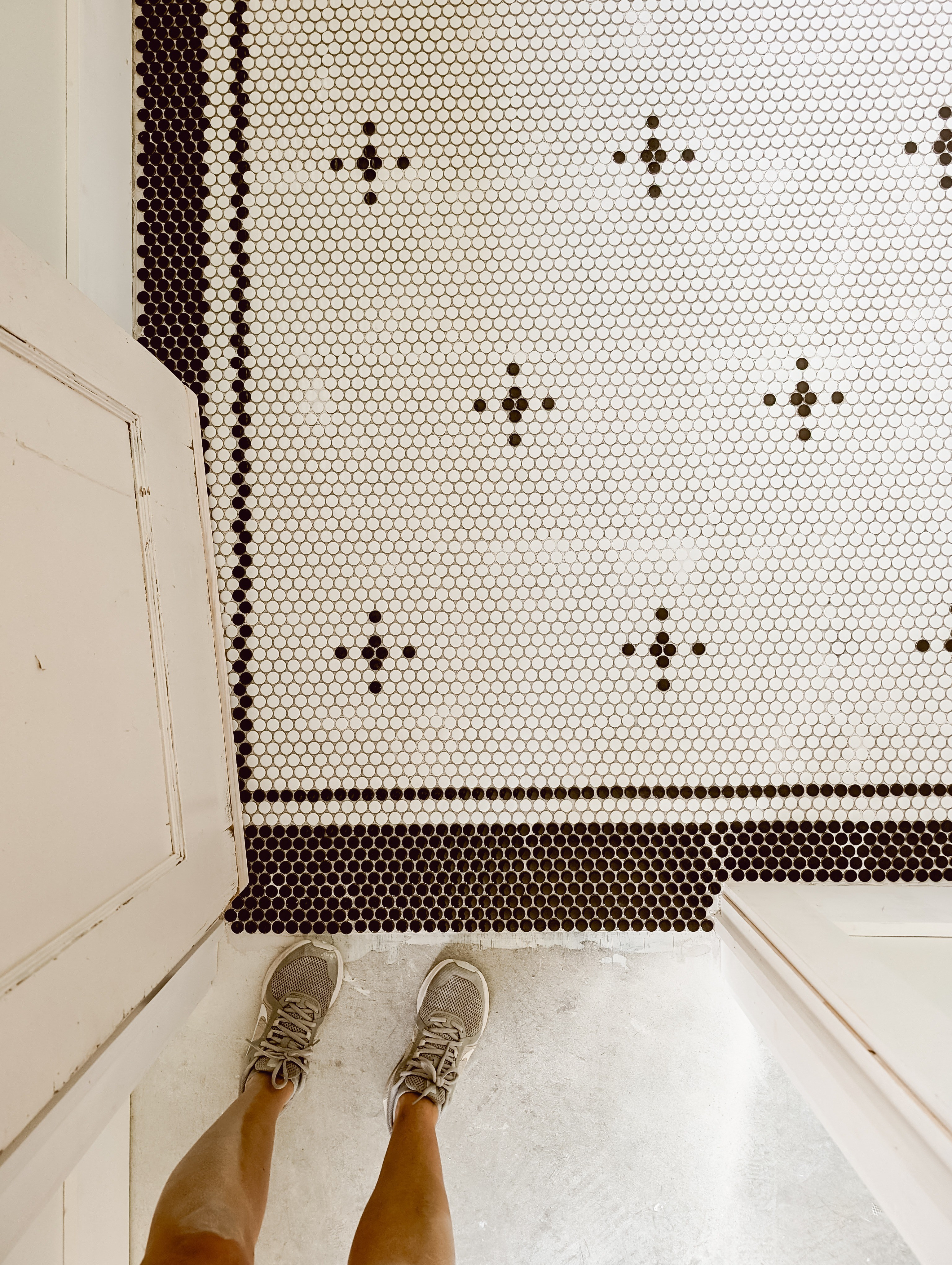 Loving how our vintage inspired penny tile floors turned out in the cottage primary bathroom!! We created our own custom look by mixing black and white penny tile and the combo is 👌🏻👌🏻

#LTKHome
