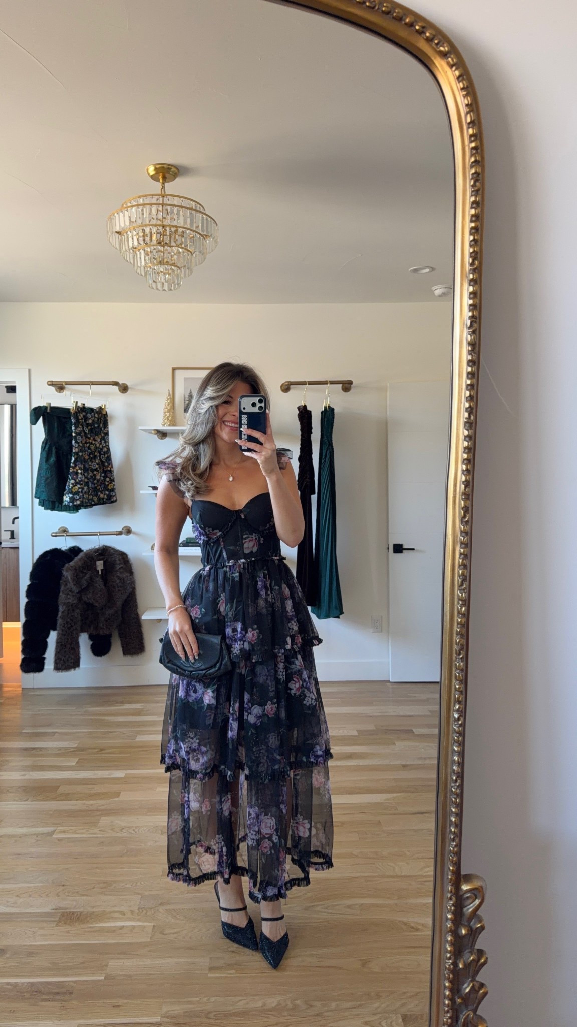 Vici new arrival black floral ruffle wedding guest and holiday event dress. use my code below for 40% off!!

Vici code: emerson40

Wearing my usual smalls/2

Wedding guest
Holiday event
New years
Bachelorette
Formal event
Winter party
Special occasion
Floral


#LTKHoliday #LTKFindsUnder100 #LTKWedding