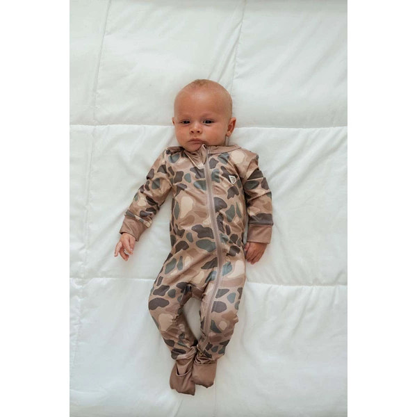 Burlebo Full Zip Convertible Pajamas Baby 0/3 mo. Pintail Camo | Scheels