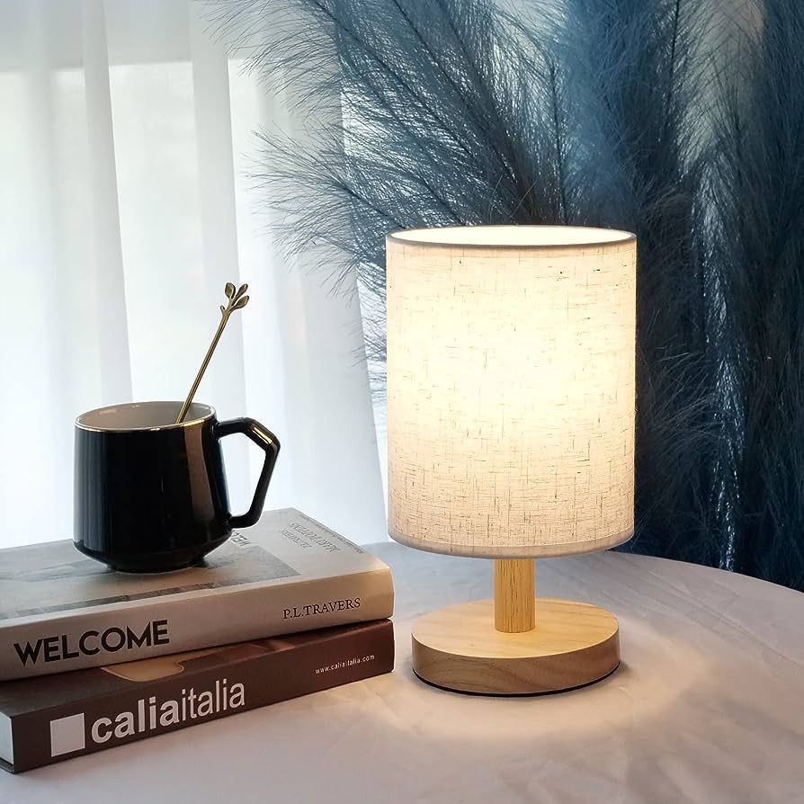 ACHUAI Small Table Lamp-Wooden Bedside Lamp Simple Bedroom Lamp Linen Shade Mini Desk Lamp Night ... | Amazon (US)
