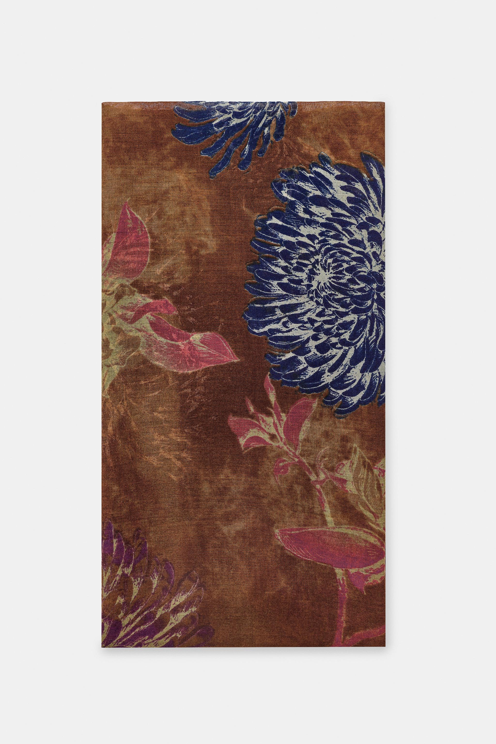 PEONIES PRINT SCARF | Zara US