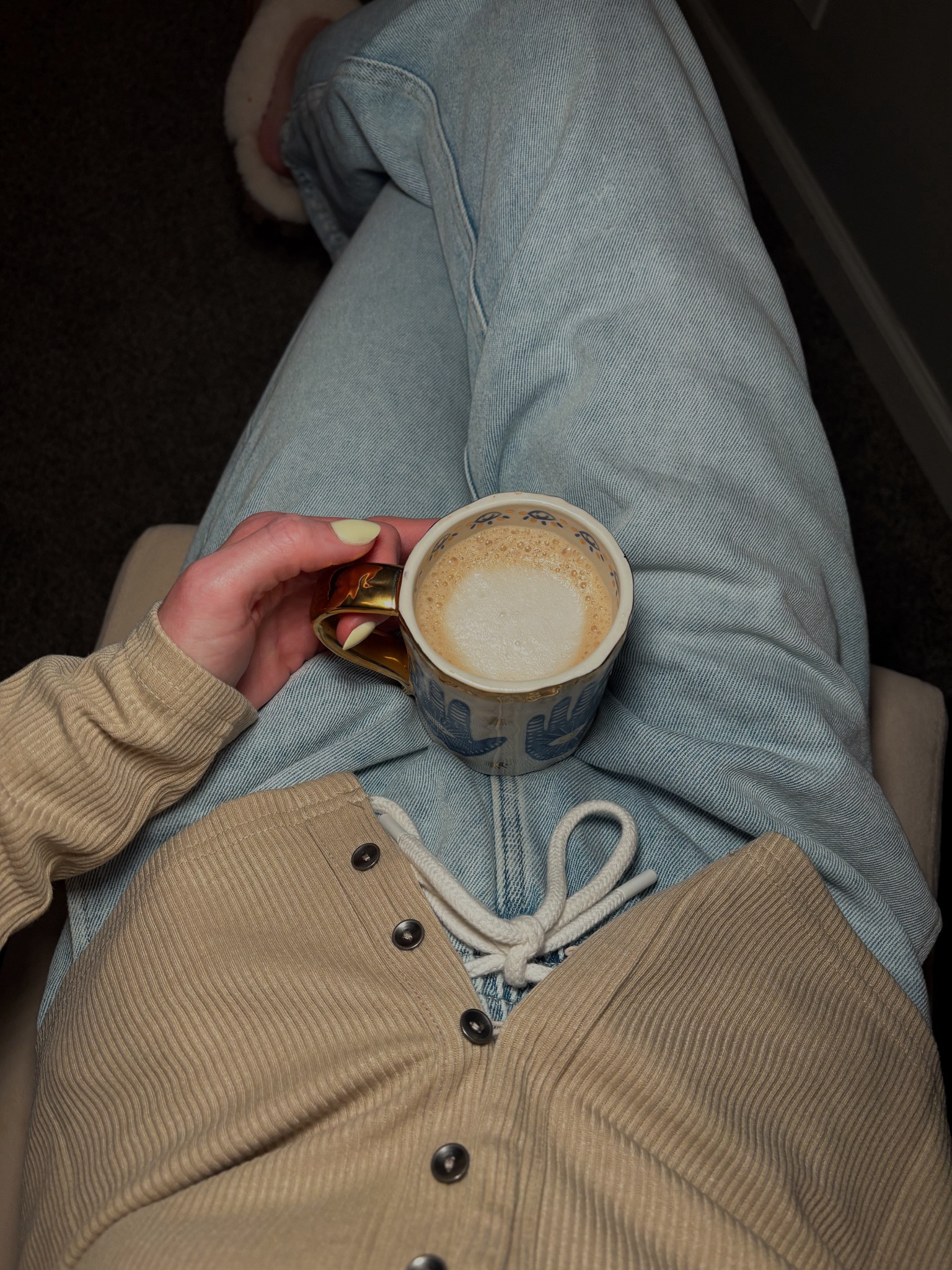 Coffee & casual fits 🤎

#LTKStyleTip #LTKWorkwear #LTKSeasonal