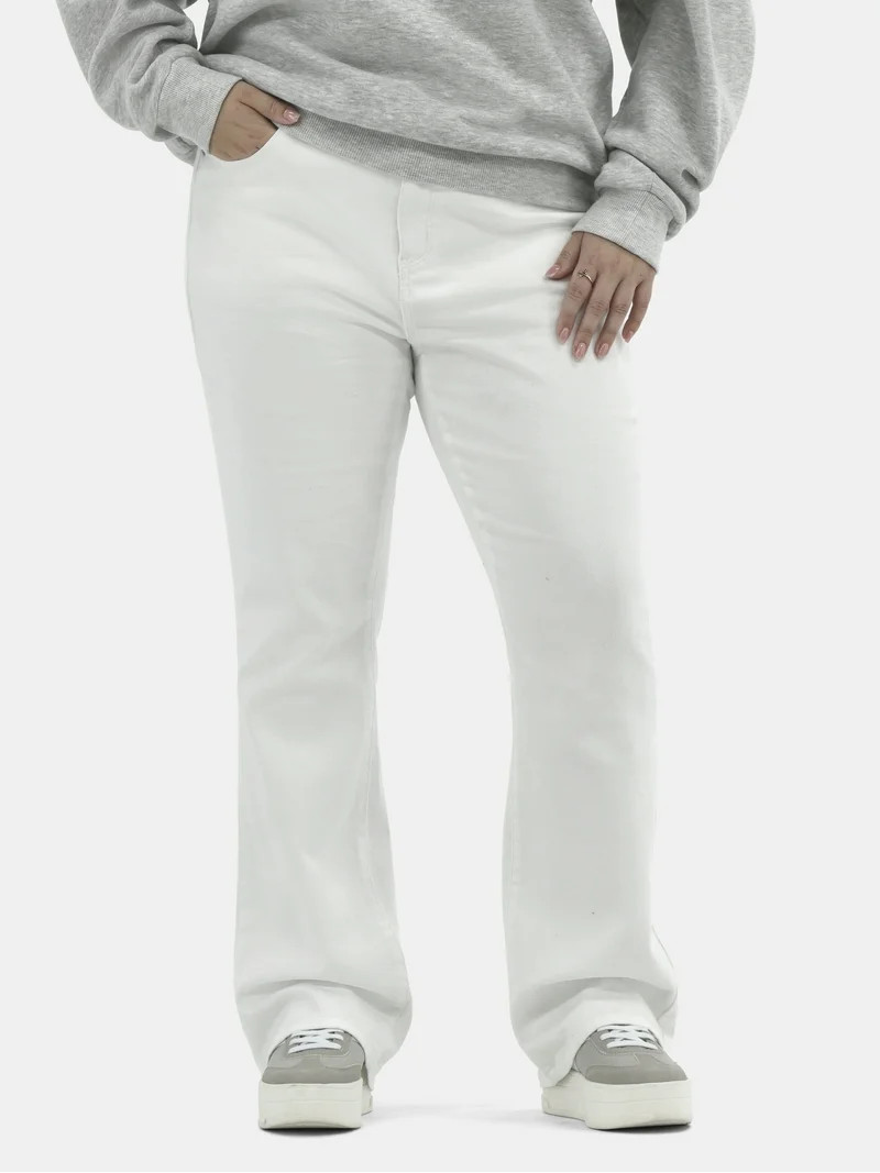 No Boundaries Stretch Denim Bootcut Jeans, 32" Inseam, Women's and Plus | Walmart (US)