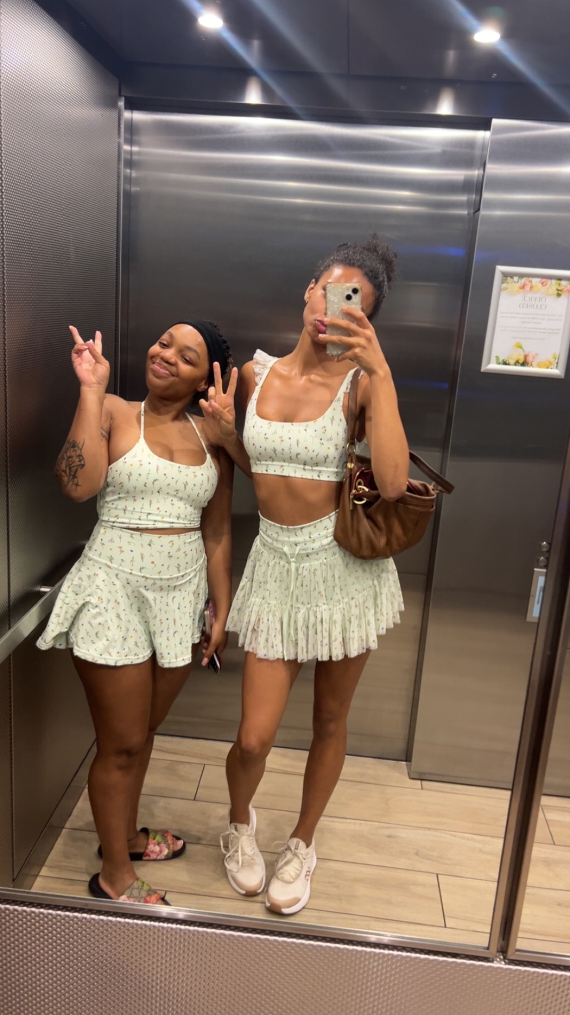 TWIN CUTE SETS