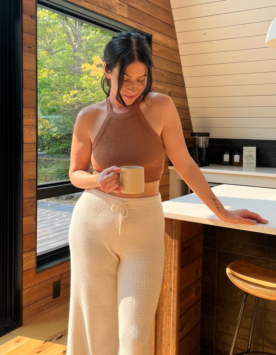 100% plan on living in these cozy waffle pants this fall. 

Spent a few days cozied up in a cabin and wore all my favorite aerie loungewear and leggings. 

Also, loving this top and plan on getting a few more while they are on sale! 

Cozy pants
Cozy loungewear
Neutral style
Neutral bra top 

#LTKStyleTip #LTKSeasonal
