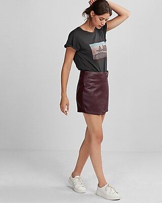 Express Womens (Minus The) Leather Buckle Mini Skirt | Express