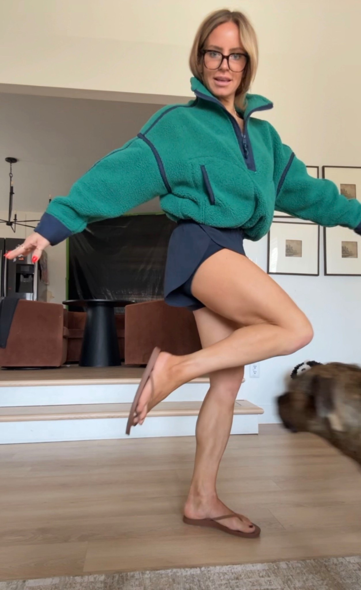 Fleece: small 
Shorts: small 
