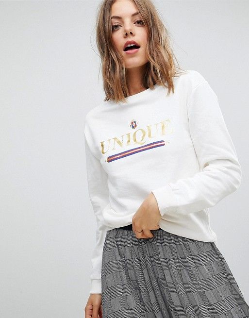 Stradivarius – Unique – Bedrucktes Sweatshirt | ASOS DE