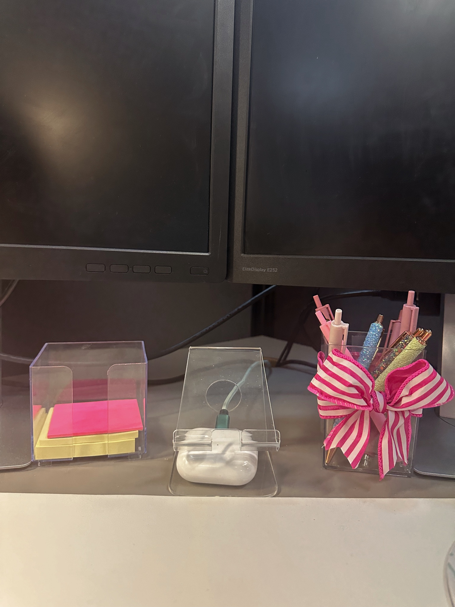 My favorite clear acrylic desk accessories + acrylic pen holder + acrylic phone stand + clear acrylic notepad holder 

#LTKBacktoSchool #LTKHome #LTKSeasonal