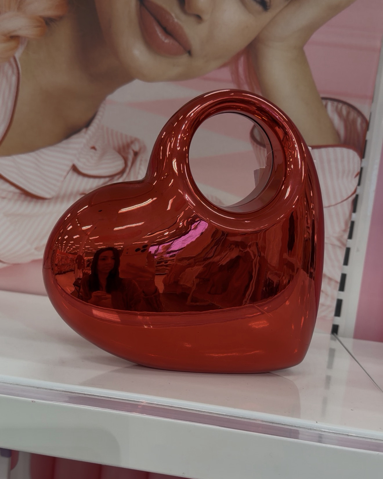 A little sparkle goes a long way ✨ This heart-shaped metallic clutch is giving all the love and glam vibes. ❤️

#LTKFindsUnder50 #LTKootd