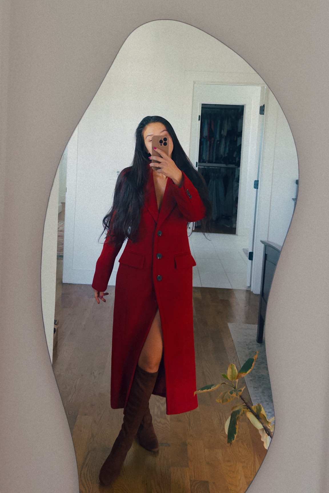 Tomato red coat 🍅 wearing size XS 

This red has a slightly orange tint, rather than a burgundy 

#LTKSeasonal