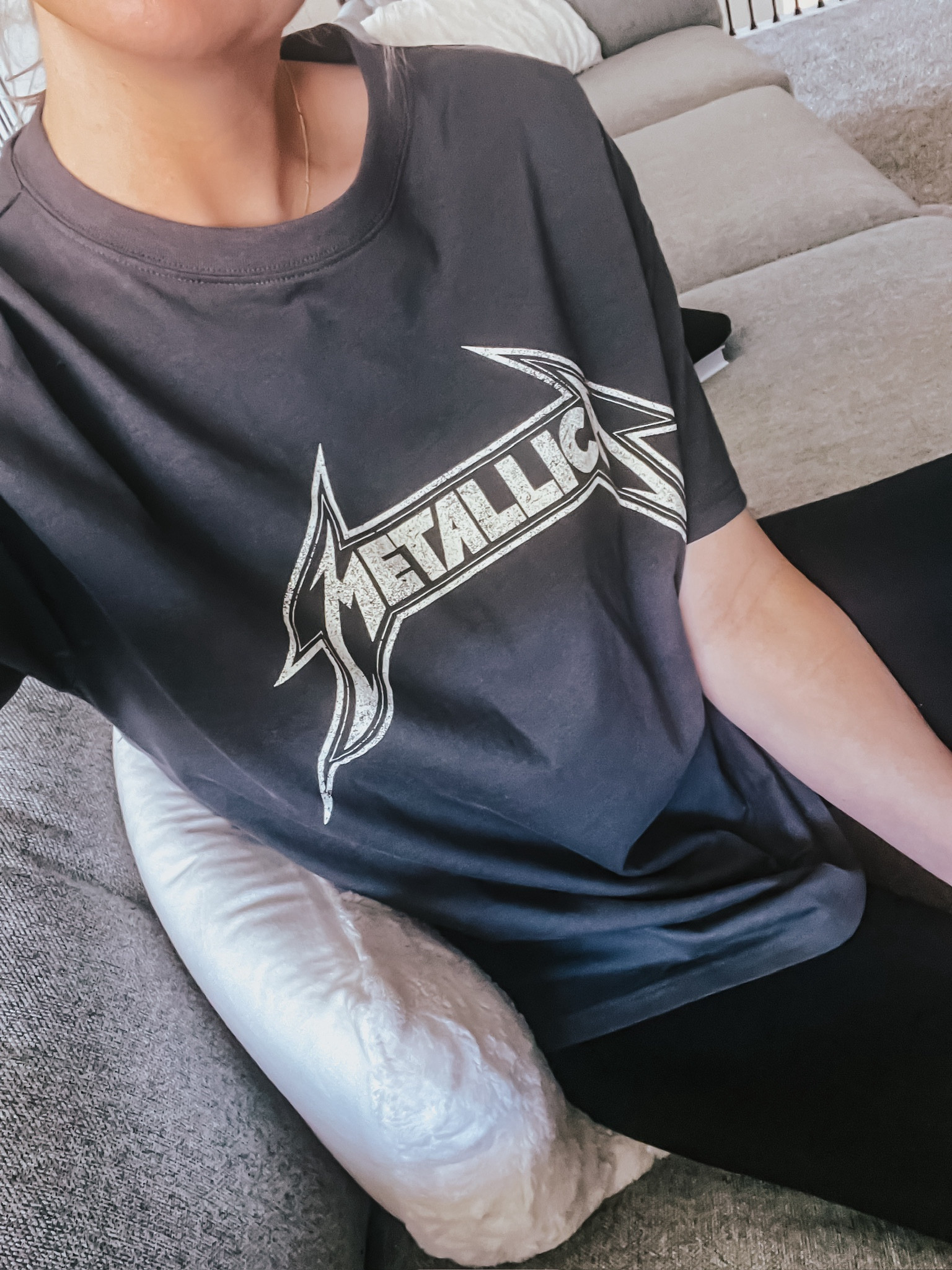 H&M has the cutest graphic band tees for under $20! 

#LTKfindsunder50 #LTKSeasonal #LTKstyletip