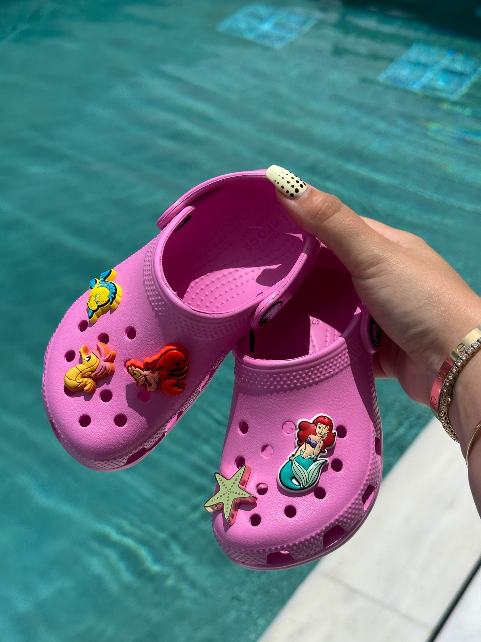 Summer crocs for little girl 🧜🏼‍♀️🦀🪸