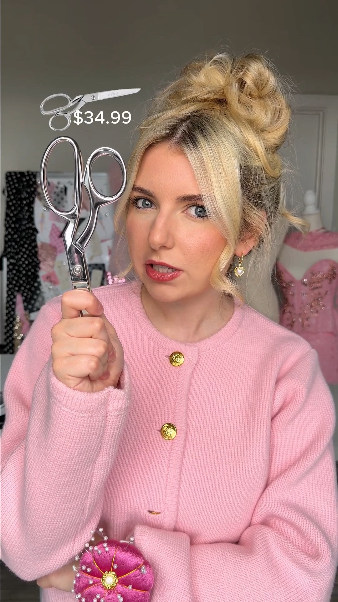 My favorite sewing essentials that are ACTUALLY worth the money! 🪡🧵✨ 

#sewing #fashiondesign #newyearsresolution #sew #amazon

#LTKvlog #LTKSaleAlert