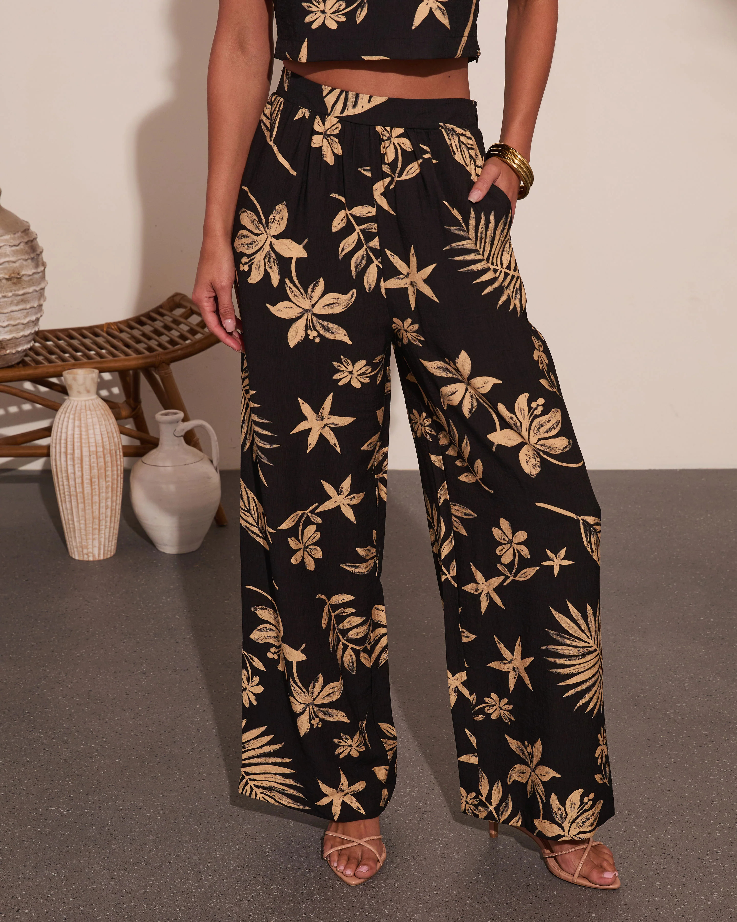 Summit Socialite Abstract Pants | VICI