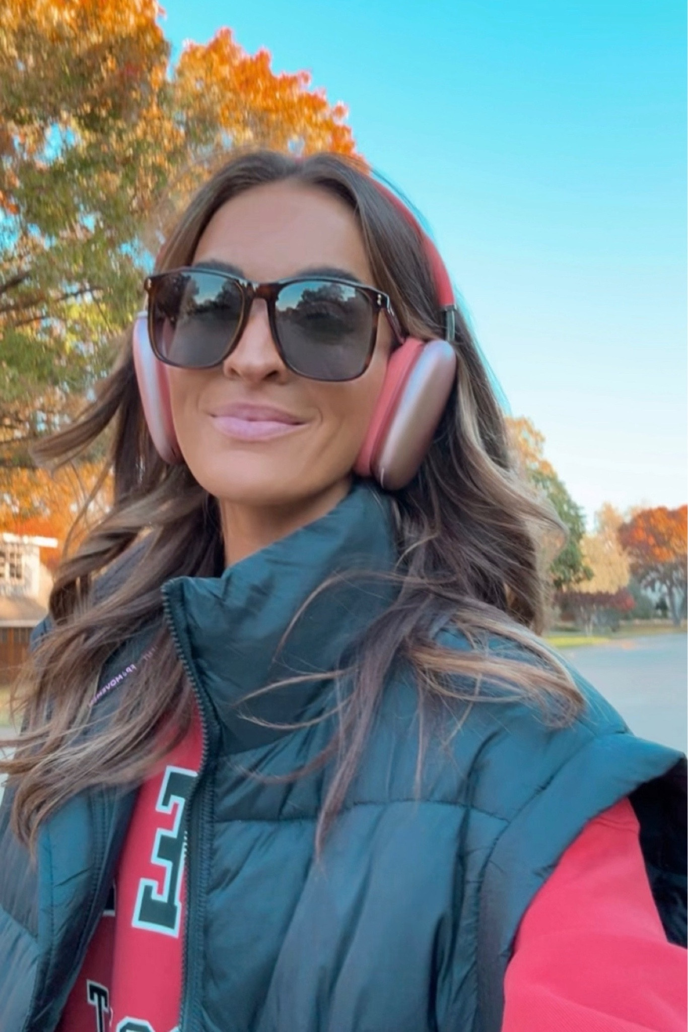 love a good puffer vest for morning walks +school drop off! 🫶🏻