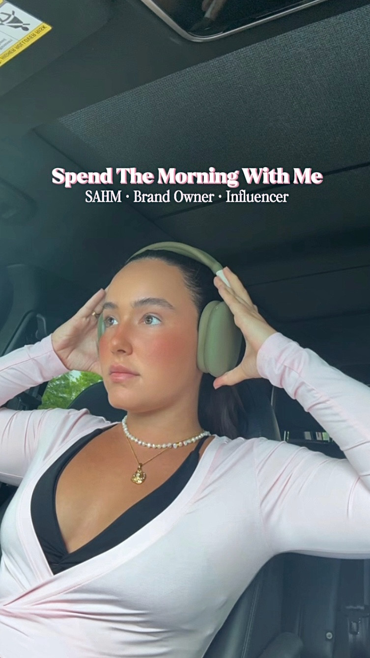 Running a business with a baby on my hip — come spend the morning with me ☕️🌞