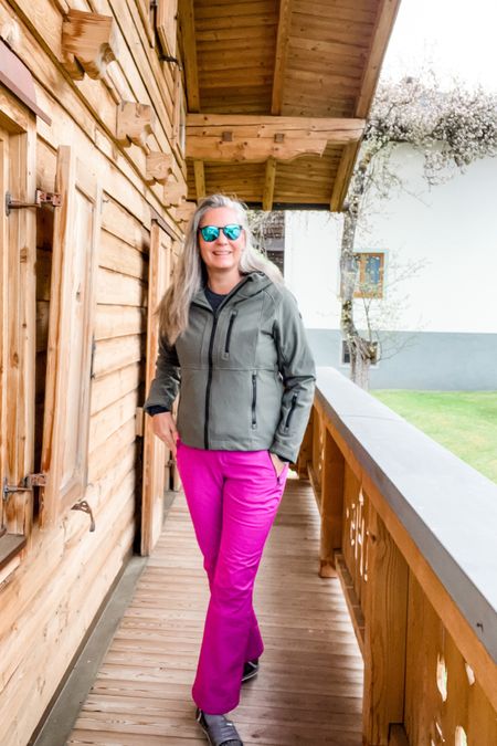 Ootd - Monday. Entire ski outfit is from ANWB but I have linked some other ones. Glasses are from Blueprint. 



#LTKeurope #LTKmidsize #LTKstyletip