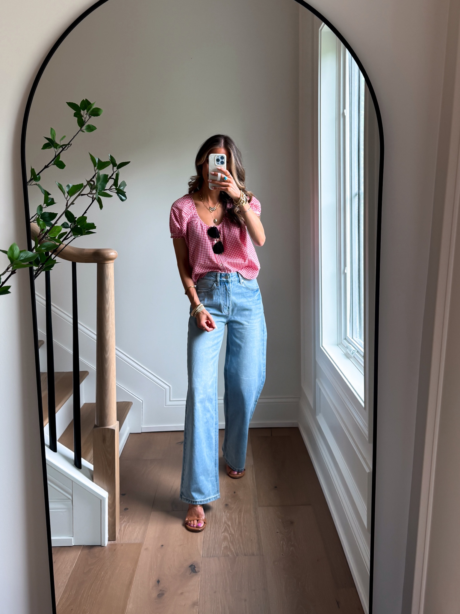 Use Code: ABBY15 for 15% off!

Wearing my true to size, xsmall top and size 25 jeans

#LTKootd #LTKgrwm #LTKmomlife